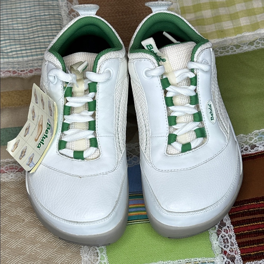 RARE Birkenstock NWT Women’s Betula Fussbett Sneakers, White, Leather, Green 7.5